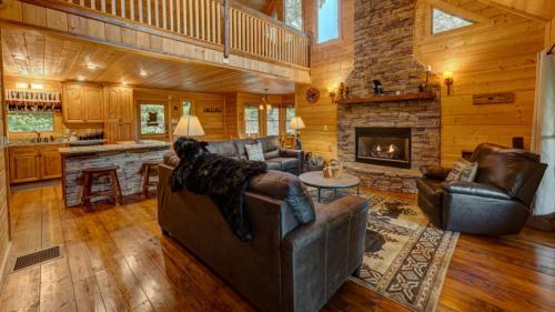 Bear to Dream by Escape to Blue Ridge - image 4
