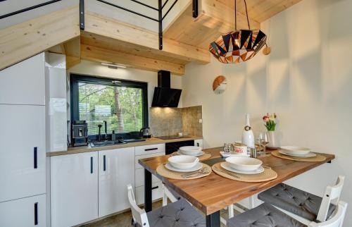 廚房, Riverside Cabin in 多烏德萊比