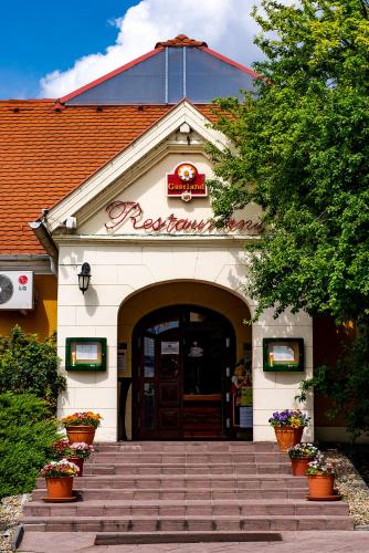 Accommodation in Szigetszentmiklós