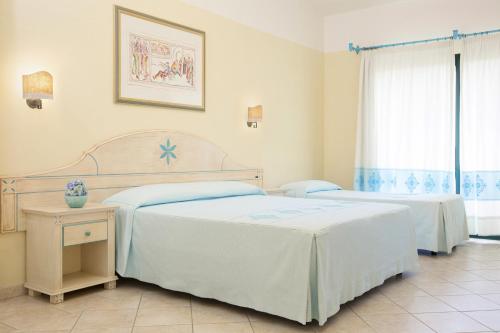 Club Hotel Marina Beach - image 10