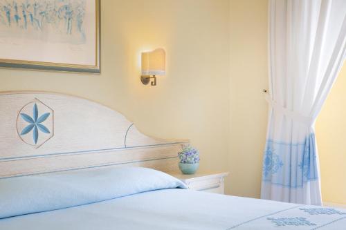 Club Hotel Marina Beach - image 8