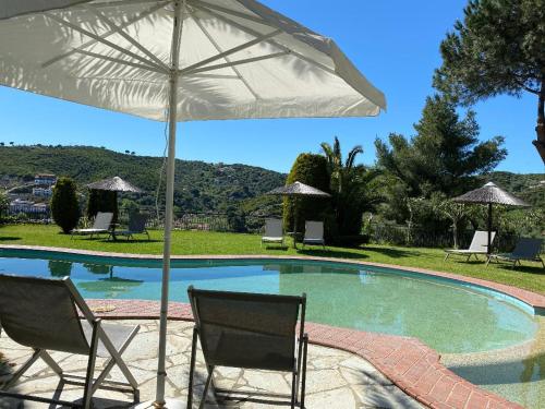  Villa POLYTIMI in Agia Paraskevi