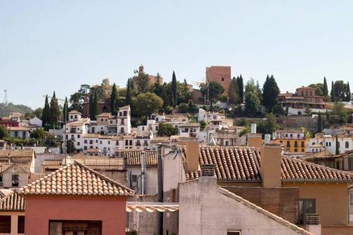 Rosarioseis ALHAMBRA, Granada (fotografie 7)