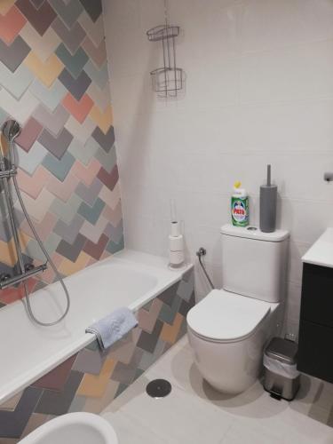 Deluxe Apartment image 9