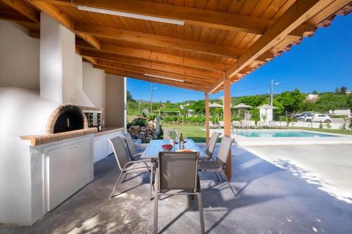 M&M Villa - image 8