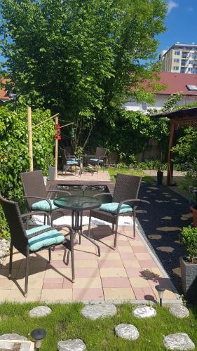 Joy Guesthouse - main image