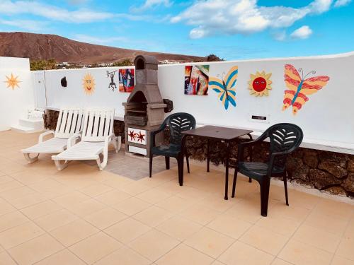 Artsy Casa Timanfaya, Playa Blanca 2