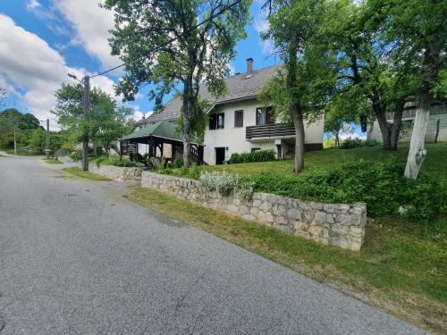  Guest House Štefanija, Pension in Plitvička Jezera bei Varoš