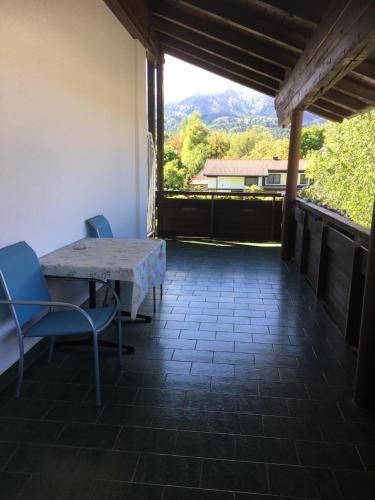 Apartment with Garden View