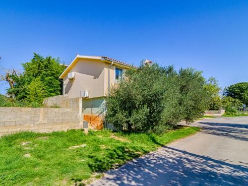 Apartment in Medulin with Terrace, Air conditioning, Wi-Fi (4634-5)
