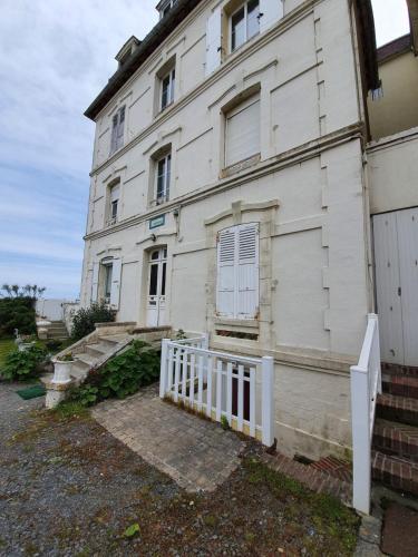 Studio with sea view in Cabourg