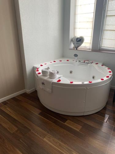 GIA Suites - image 2