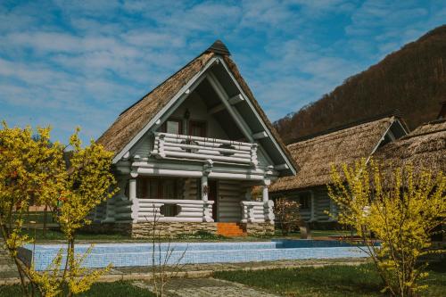 Cottage with Kitchenette