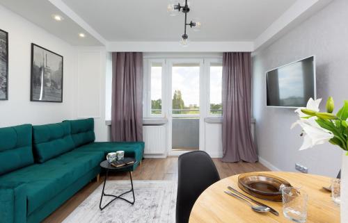 Metro Marymont Apartment by Noclegi Renters, Varšava