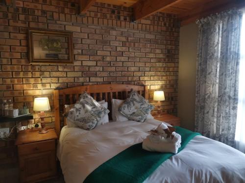 Autumn Breeze Manor Guest House