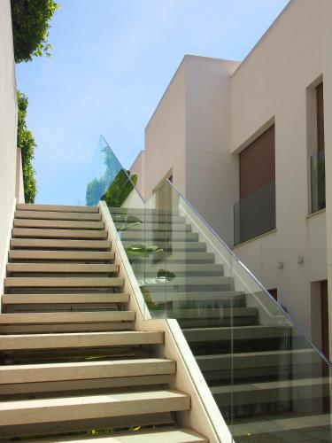 Acacia Golf Apartment @ Las Colinas Golf