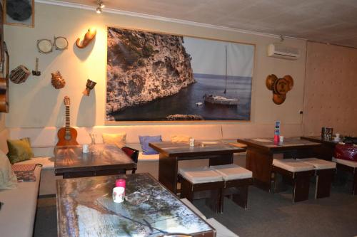 Hostel Jedro