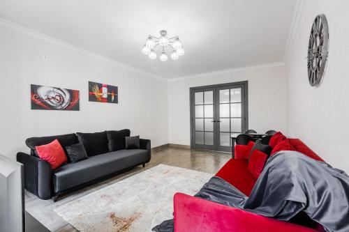 St-Isaak Lux Apart 4 bedrooms & 2 bathrooms - image 7