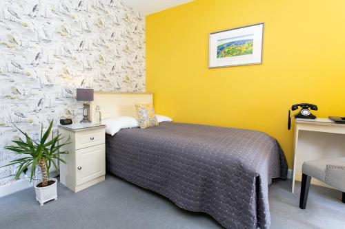 Shelleven Guest House - image 14