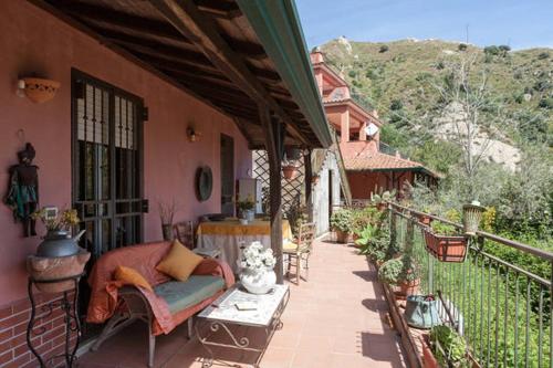  Carly & Dane Vacation House, Taormina bei Pagliara