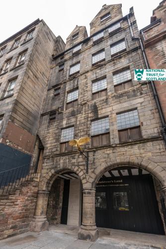 The Riddoch Apartment by The National Trust Scotland