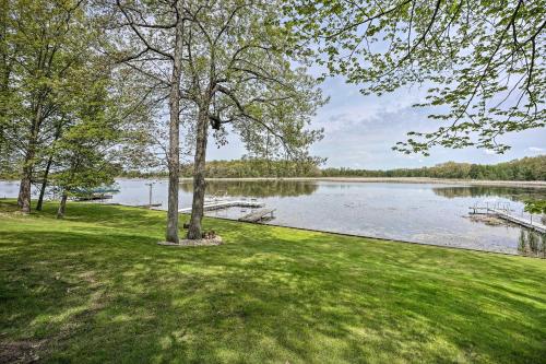 Pet-Friendly Grass Lake Retreat with Game Room!