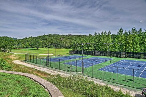 StoneBridge Resort Retreat with Golf Course Views!