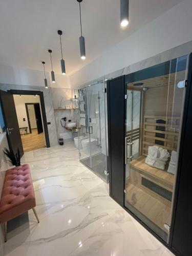 4heavens_naples 1