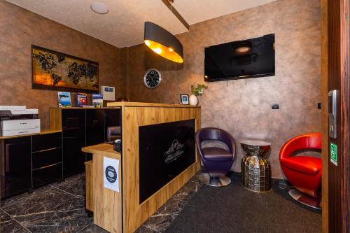 大堂, Hotel Meduza in 塞尼