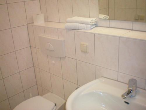 Residenz am Strand Bernsteingluck - Wohnung 1-09 93m von Darßer Weg entfernt
