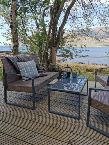 The bay ,luxury shepherds hut, in Dundonnell