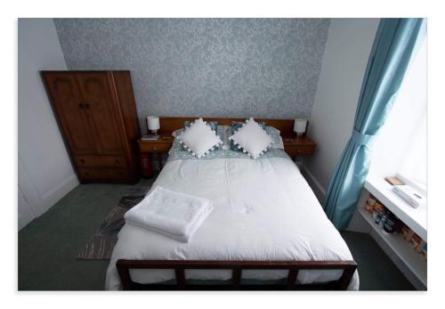 Cornmill House, With Outstanding Sea Views In Garlieston in Garlieston