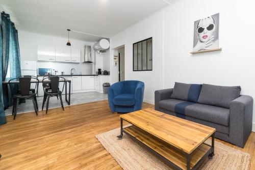 T3 de charme - 2 chambres - plein centre - calme - quais - parking gratuit