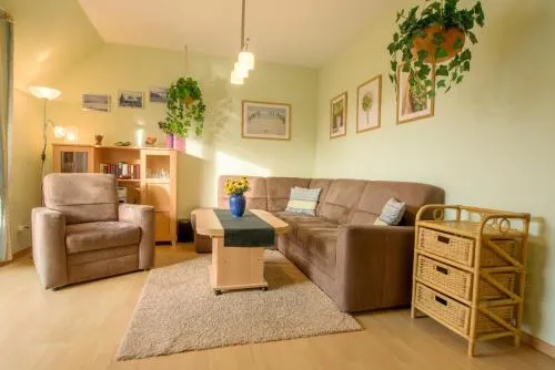 Zur Hanse Wohnung 2 4 in Zingst, Deutschland