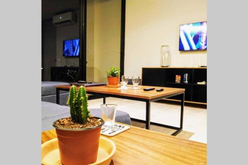 Kaab Atp new vacation Apt with rooftop pool, cozy!