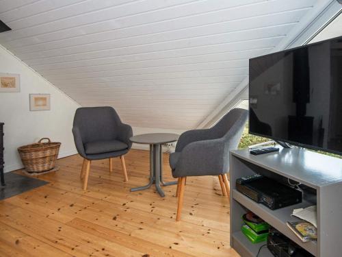 12 person holiday home in Glesborg