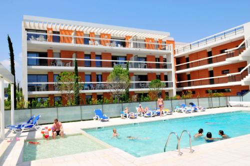 Goelia Royal Cap - Accommodation - Villeneuve-Loubet