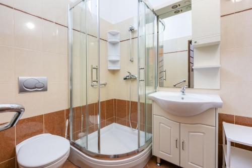 Two-Bedroom Apartment with Terrace image 5
