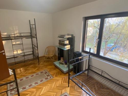 Holistic living Belgrade- Đurđev konak