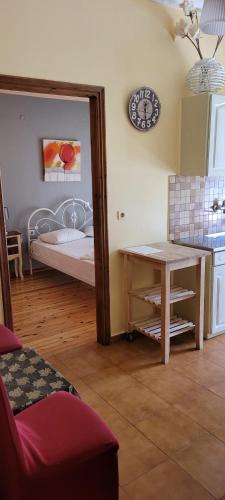 1 queen bed
