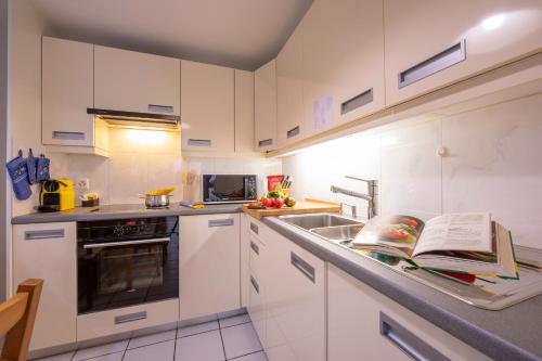 Cristel Apartment - image 7