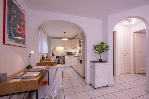 Cristel Apartment - image 5
