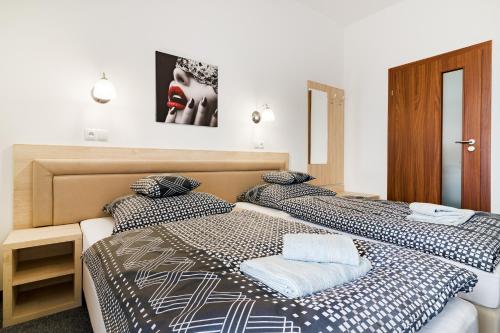 Astra Apartments Astra Apartments