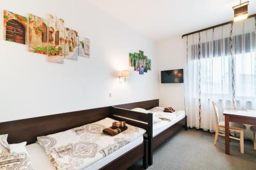 Astra Apartments Astra Apartments