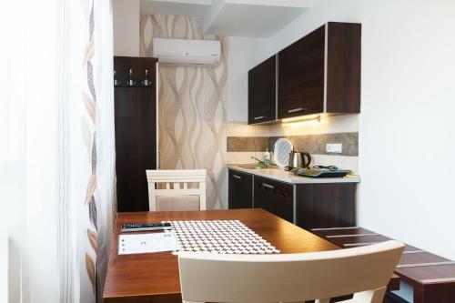 Astra Apartments 2