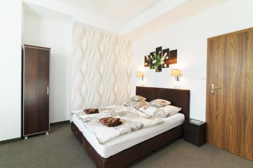 Astra Apartments Astra Apartments