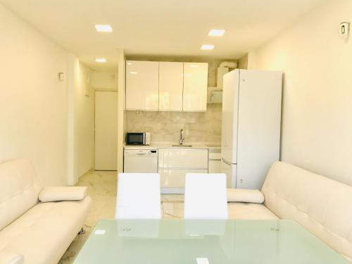 Modern and design studio near the beach with large swimming pools - image 4