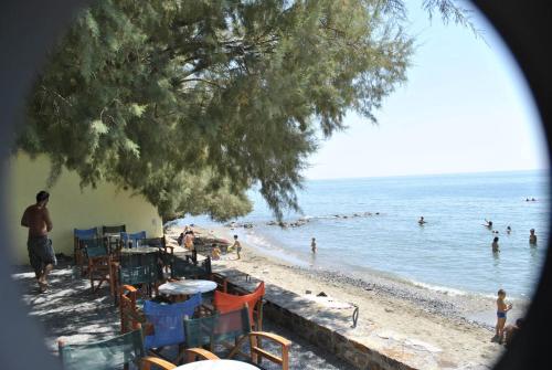 plaža, Chouzourakis Studios in Viannos