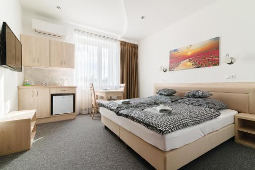 Astra Apartments Astra Apartments