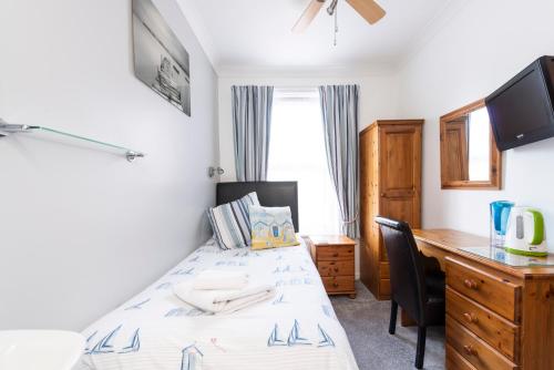 Single Room - First Floor room in The Pebbles - Adults Only